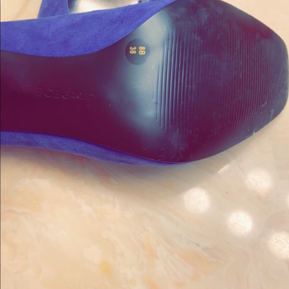 NEW BCBG Royal Blue Peep Toe Pump Heel - Picture 3 of 3